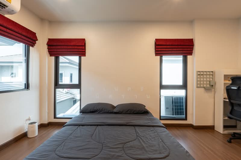 The City Maha Chesadabodindranusorn Bridge, Nonthaburi, Soi Sai Ma 19, Sai Ma, Muang Nonthaburi, Nonthaburi, 5 Bedrooms, 308 sqm, Single Detached House For Sale, by พเนตร มหามิตรานนท์, 500197308 - DDproperty.com