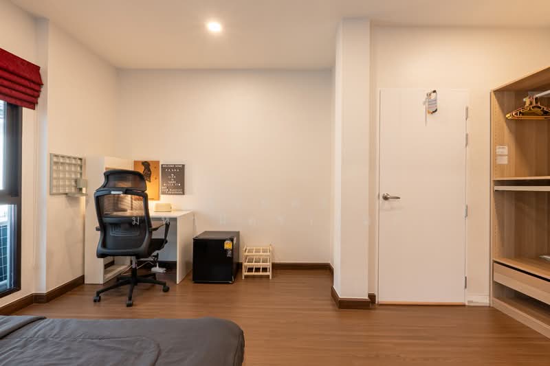 The City Maha Chesadabodindranusorn Bridge, Nonthaburi, Soi Sai Ma 19, Sai Ma, Muang Nonthaburi, Nonthaburi, 5 Bedrooms, 308 sqm, Single Detached House For Sale, by พเนตร มหามิตรานนท์, 500197308 - DDproperty.com