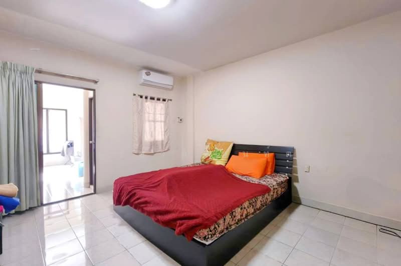 Bang Yai City, Nonthaburi, Bang Yai City Village Road, Sao Thong Hin, Bang Yai, Nonthaburi, 6 Bedrooms, 224 sqm, Townhouse For Sale, by ชนะชาติ นนท์ตา, 500197311 - DDproperty.com