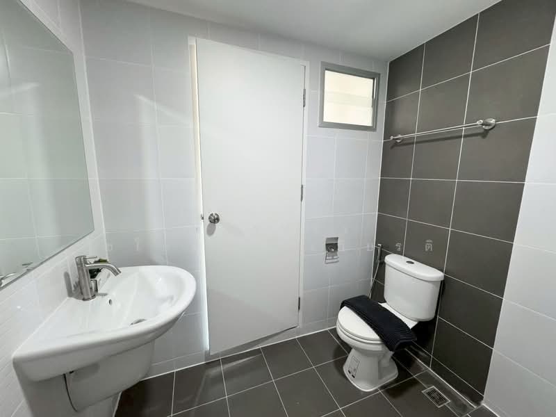 Condo U @ Huamak Station, Bangkok, Hua mak Road, Hua Mak, Bang Kapi, Bangkok, 1 Bedroom, 31 sqm, Condo For Sale, by ณัฏฐพัชร ชโยทิตกุลเกียรติ, 500197313 - DDproperty.com