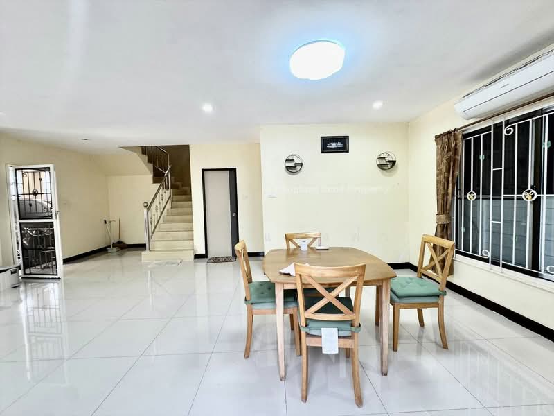 ให้เช่าบ้านเดี่ยว ม.เดอะทรี หนองยายบู่ ศรีราชา, Chon Buri (Pattaya), Nong - Kham, Si Racha, Chon Buri (Pattaya), 3 Bedrooms, 150 sqm, Single Detached House For Rent, by Dusit Saengfa, 500197326 - DDproperty.com