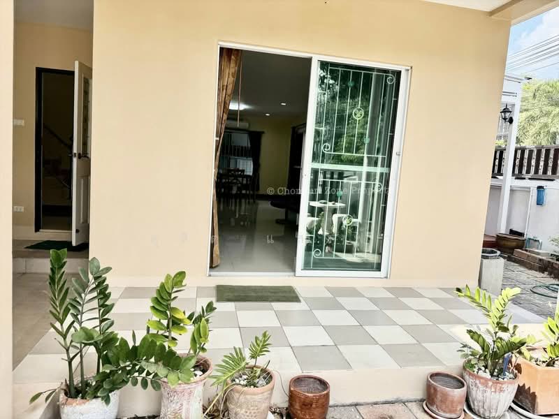 ให้เช่าบ้านเดี่ยว ม.เดอะทรี หนองยายบู่ ศรีราชา, Chon Buri (Pattaya), Nong - Kham, Si Racha, Chon Buri (Pattaya), 3 Bedrooms, 150 sqm, Single Detached House For Rent, by Dusit Saengfa, 500197326 - DDproperty.com