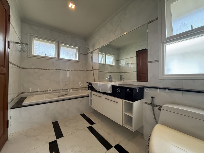 Supalai Prima Villa Phutthamonthon Sai 3 : ศุภาลัย พริม่า วิลล่า พุทธมณฑลสาย 3, กรุงเทพ, ถนนพุทธมณฑลสาย 3, ศาลาธรรมสพน์, ทวีวัฒนา, กรุงเทพ, 360 ตร.ม., บ้านเดี่ยว ขาย, โดย Sumit Thongpahusatcha, 500197336 - DDproperty.com