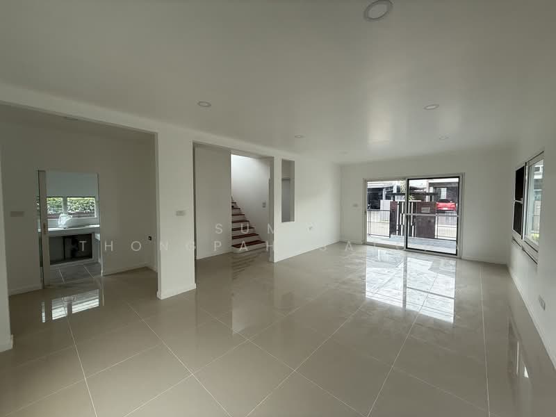 Mantana Kalapapruk-Wongwaen : มัณฑนา กัลปพฤกษ์ – วงแหวน, กรุงเทพ, 379 ถนนกาญจนาภิเษก, หลักสอง, บางแค, กรุงเทพ, 190 ตร.ม., บ้านเดี่ยว ขาย, โดย Sumit Thongpahusatcha, 500197337 - DDproperty.com