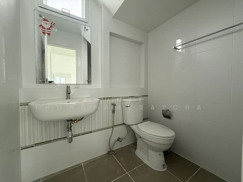 Mantana Kalapapruk-Wongwaen, Bangkok, 379 Kanchanaphisek Road, Lak Song, Bang Khae, Bangkok, 4 Bedrooms, 190 sqm, Single Detached House For Sale, by Sumit Thongpahusatcha, 500197337 - DDproperty.com