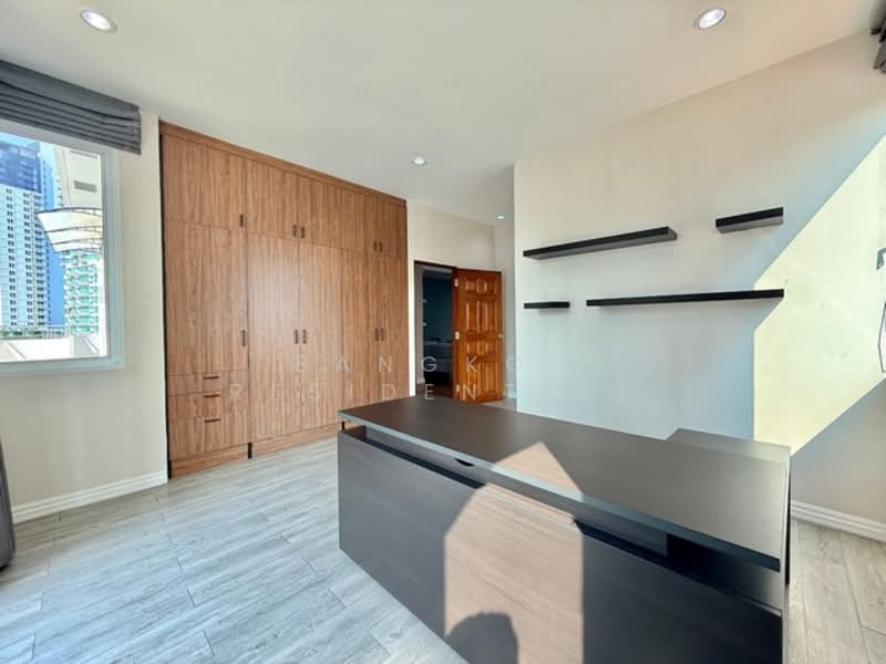 P.R. Home 1 & 2, Bangkok, Soi Thonglor 8, Khlong Tan Nua, Watthana, Bangkok, 3 Bedrooms, 350 sqm, Apartment For Rent, by Bangkok Residential, 500197352 - DDproperty.com