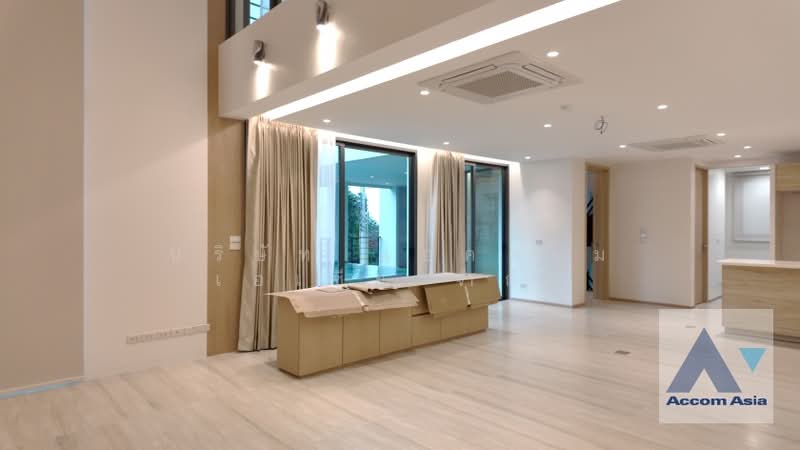 Private Swimming Pool 4 Bedrooms House for Rent in Sukhumvit, Bangkok near BTS Thong Lo (AA38256), กรุงเทพ, คลองตันเหนือ, วัฒนา, กรุงเทพ, 350 ตร.ม., บ้านเดี่ยว ให้เช่า, โดย บริษัท แอคคอม เอเซีย จำกัด, 500197358 - DDproperty.com