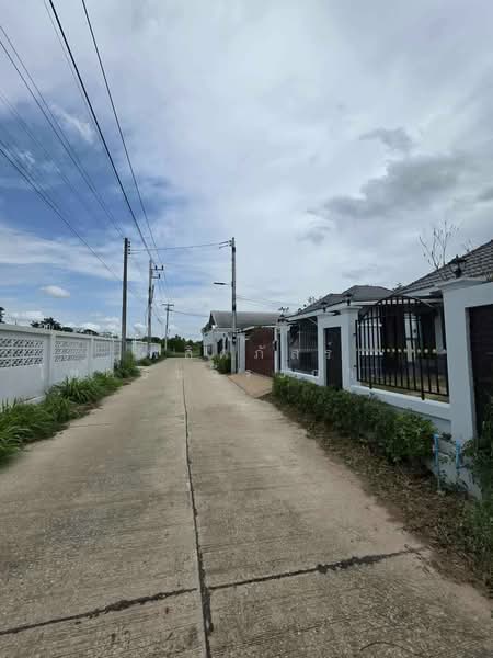 บ้านหลังปั้มปตท.โคกสูง2ห้องนอน2ห้องน้ำเนื้อที่100ตารางวาปล่อยเช่า13000ต่อเดือน, Nakhon Ratchasima, Cho Ho, Muang Nakhon Ratchasima, Nakhon Ratchasima, 2 Bedrooms, 120 sqm, Single Detached House For Rent, by พลิศภัสร์ โชคธนวีระกานต์, 500197368 - DDproperty.com