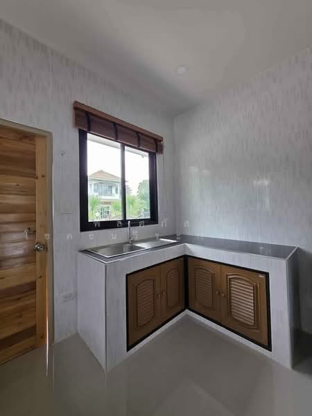 บ้านหลังปั้มปตท.โคกสูง2ห้องนอน2ห้องน้ำเนื้อที่100ตารางวาปล่อยเช่า13000ต่อเดือน, นครราชสีมา, จอหอ, เมืองนครราชสีมา, นครราชสีมา, 120 ตร.ม., บ้านเดี่ยว ให้เช่า, โดย พลิศภัสร์ โชคธนวีระกานต์, 500197368 - DDproperty.com