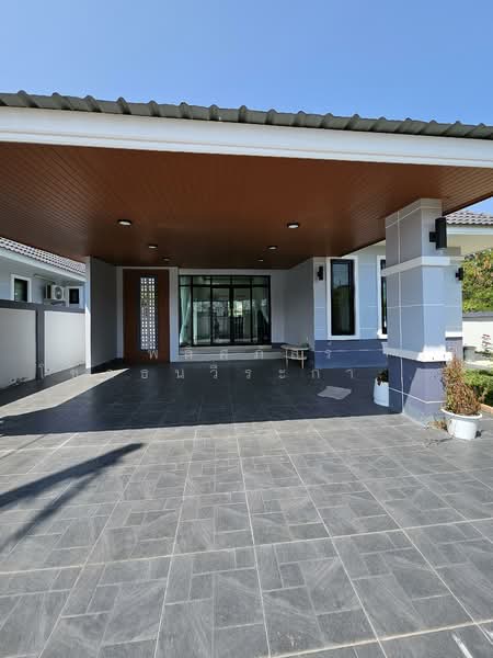 บ้านหลังปั้มปตท.โคกสูง2ห้องนอน2ห้องน้ำเนื้อที่100ตารางวาปล่อยเช่า13000ต่อเดือน, Nakhon Ratchasima, Cho Ho, Muang Nakhon Ratchasima, Nakhon Ratchasima, 2 Bedrooms, 120 sqm, Single Detached House For Rent, by พลิศภัสร์ โชคธนวีระกานต์, 500197368 - DDproperty.com