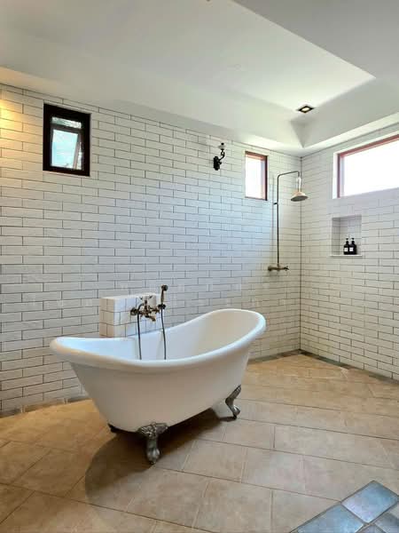 ขาย บ้านPool villa สไตล์ทัสคานี อิตาลี @เขาใหญ่ ทำเลดีใกล้ถ.ธนะรัชต์ กม.7 // 4นอน 4 น้ำ ราคา 23.9 ล, Nakhon Ratchasima, Nong Nam Sang, Pak Chong, Nakhon Ratchasima, 4 Bedrooms, 350 sqm, Single Detached House For Sale, by พลิศภัสร์ โชคธนวีระกานต์, 500197399 - DDproperty.com