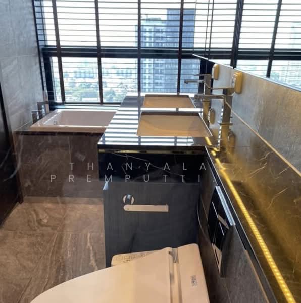 The Esse Sukhumvit 36, Bangkok, Soi Sukhumvit 36, Sukhumvit Road, Phra Kanong, Khlong Toei, Bangkok, 2 Bedrooms, 74 sqm, Condo For Rent, by Thanyalak Premputtiphan, 500197424 - DDproperty.com