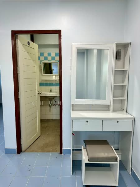 ให้เช่า อาคารพาณิชย์ 5.5 ชั้น มีห้องครัว มีเตียงพร้อมทุกห้อง ใกล้สถานีสำโรง (SPSSR133), สมุทรปราการ, สุขุมวิท, เทพารักษ์, เมืองสมุทรปราการ, สมุทรปราการ, 365 ตร.ม., ตึกแถว-อาคารพาณิชย์ ให้เช่า, โดย Khun Poon, 500197444 - DDproperty.com