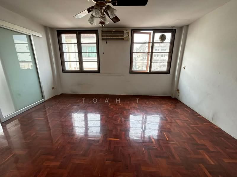อาคารให้เช่า เอกมัย พระโขนง สุขุมวิท : Buildings for rent in Ekkamai, Phra Khanong, and Sukhumvit., กรุงเทพ, คลองตันเหนือ, วัฒนา, กรุงเทพ, 800 ตร.ม., ตึกแถว-อาคารพาณิชย์ ให้เช่า, โดย TOAH T., 500197445 - DDproperty.com
