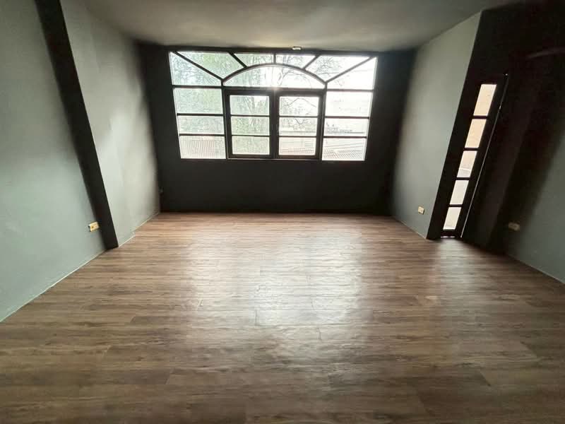 อาคารให้เช่า เอกมัย พระโขนง สุขุมวิท : Buildings for rent in Ekkamai, Phra Khanong, and Sukhumvit., กรุงเทพ, คลองตันเหนือ, วัฒนา, กรุงเทพ, 800 ตร.ม., ตึกแถว-อาคารพาณิชย์ ให้เช่า, โดย TOAH T., 500197445 - DDproperty.com