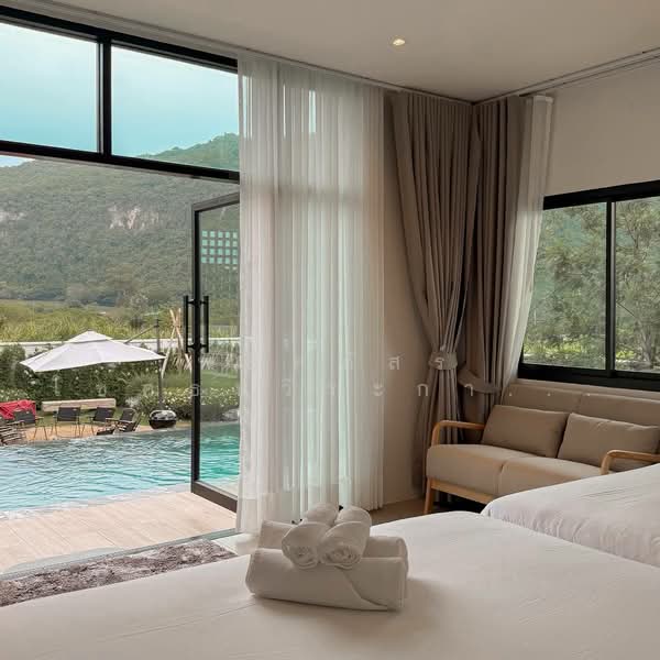 ขายบ้านเขาใหญ่ วิวสวย บรรยากาศดี พร้อมอยู่ ในทำเลดีวิวสวย ราคา 16.9 ล้านบาท 200ตรว., Nakhon Ratchasima, Nong Nam Sang, Pak Chong, Nakhon Ratchasima, 3 Bedrooms, 354 sqm, Villa For Sale, by พลิศภัสร์ โชคธนวีระกานต์, 500197456 - DDproperty.com