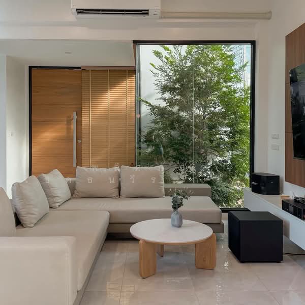 ขายบ้านเขาใหญ่ วิวสวย บรรยากาศดี พร้อมอยู่ ในทำเลดีวิวสวย ราคา 16.9 ล้านบาท 200ตรว., Nakhon Ratchasima, Nong Nam Sang, Pak Chong, Nakhon Ratchasima, 3 Bedrooms, 354 sqm, Villa For Sale, by พลิศภัสร์ โชคธนวีระกานต์, 500197456 - DDproperty.com