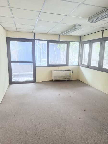 อาคารให้เช่า อโศก สุขุมวิท : Buildings for rent in Asoke, Sukhumvit., Bangkok, Khlongtoei Nua, Watthana, Bangkok, , 500 sqm, Shophouse For Rent, by TOAH T., 500197503 - DDproperty.com