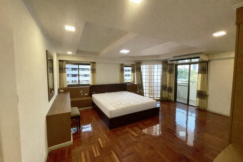 D.H.Grand Tower, Bangkok, Soi Prommit, Khlong Tan Nua, Watthana, Bangkok, 3 Bedrooms, 280 sqm, Condo For Rent, by คุณรวีวรรณ อู่เงิน, 500197510 - DDproperty.com