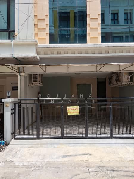4-BR Townhouse, Bangkok, Bang Na Nuea, Bang Na, Bangkok, 4 Bedrooms, 175 sqm, Townhouse For Sale, by Rojjana Jindasri, 500197549 - DDproperty.com