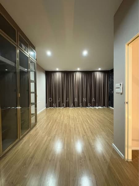 Baan Klang Muang Ramintra-Watcharapol, Bangkok, Chalong Rat Expressway, O-Ngoen, Sai Mai, Bangkok, 3 Bedrooms, 160 sqm, Townhouse For Rent, by Rojjana Jindasri, 500197553 - DDproperty.com