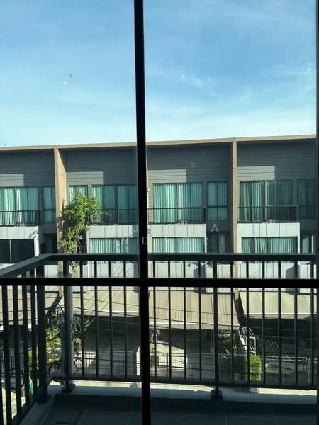 Baan Klang Muang Ramintra-Watcharapol, Bangkok, Chalong Rat Expressway, O-Ngoen, Sai Mai, Bangkok, 3 Bedrooms, 160 sqm, Townhouse For Sale, by Rojjana Jindasri, 500197559 - DDproperty.com