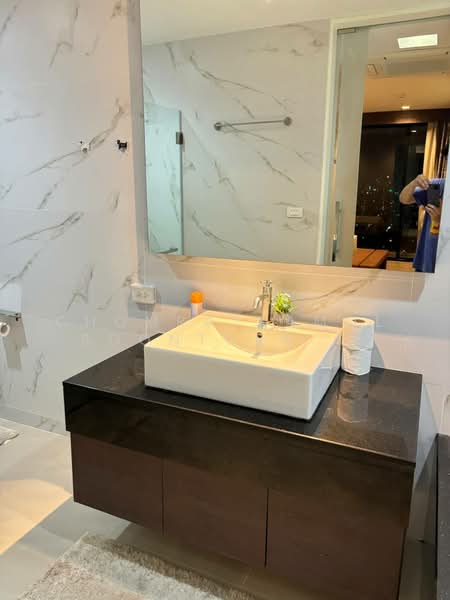 The Issara Ladprao, Bangkok, 296 Ladpao Road, Jom Phon, Chatuchak, Bangkok, 2 Bedrooms, 138 sqm, Condo For Sale, by Chomratkamol Soontorntarawong (Gor), 500197598 - DDproperty.com