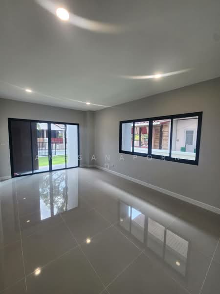 Perfect Place Ramkhamhaeng 164, Bangkok, Soi Ramkhamhaeng 164, Saphan Sung, Saphan Sung, Bangkok, 4 Bedrooms, 198 sqm, Single Detached House For Sale, by Angsanaporn D, 500197601 - DDproperty.com