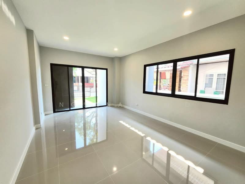 Perfect Place Ramkhamhaeng 164, Bangkok, Soi Ramkhamhaeng 164, Saphan Sung, Saphan Sung, Bangkok, 4 Bedrooms, 198 sqm, Single Detached House For Sale, by Angsanaporn D, 500197601 - DDproperty.com