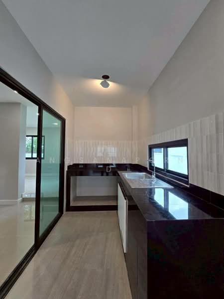Perfect Place Ramkhamhaeng 164, Bangkok, Soi Ramkhamhaeng 164, Saphan Sung, Bangkok, 3 Bedrooms, 181 sqm, Single Detached House For Sale, by Angsanaporn D, 500197601 - DDproperty.com