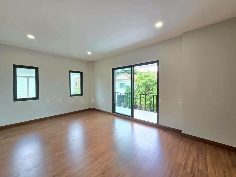 Perfect Place Ramkhamhaeng 164, Bangkok, Soi Ramkhamhaeng 164, Saphan Sung, Bangkok, 3 Bedrooms, 181 sqm, Single Detached House For Sale, by Angsanaporn D, 500197601 - DDproperty.com