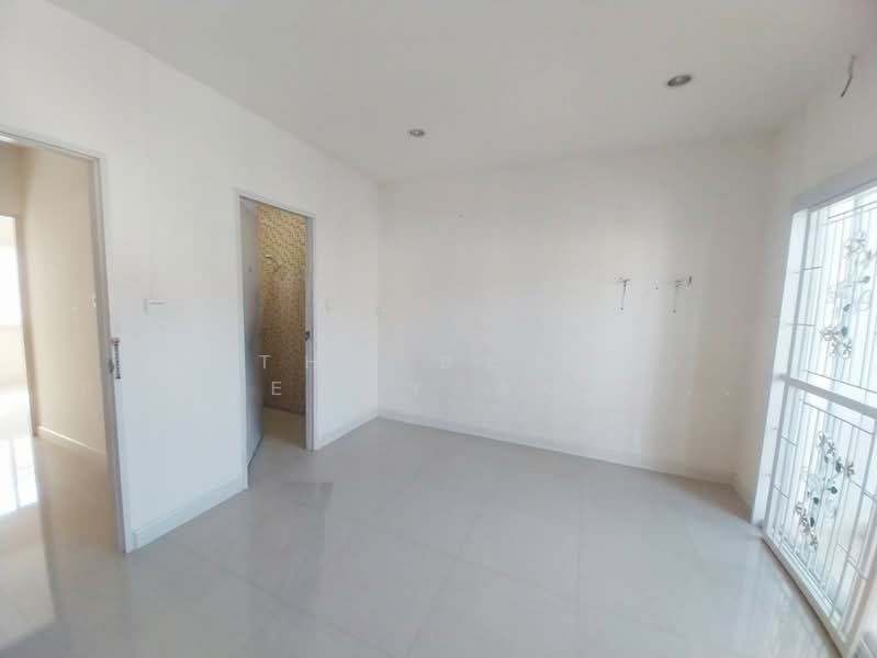 Banpisan Ladkrabang 3, Bangkok, Pracha Phatthana Road, Thab Yao, Lat Krabang, Bangkok, 3 Bedrooms, 200 sqm, Townhouse For Sale, by The Best Property Agent ลี, 500197607 - DDproperty.com