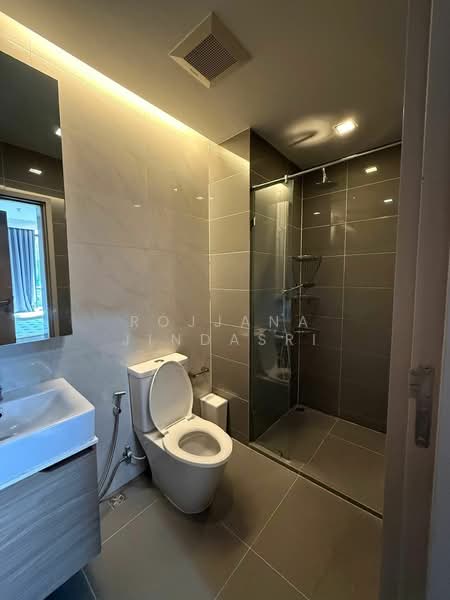 M Thonglor 10, Bangkok, 9 Soi Ekkamai 12, Ekkamai Road, Khlong Tan Nua, Watthana, Bangkok, 1 Bedroom, 33 sqm, Condo For Rent, by Rojjana Jindasri, 500197610 - DDproperty.com