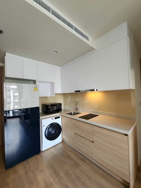 Noble Around Sukhumvit 33, Bangkok, 17 Soi Sukhumvit 33, Khlong Tan Nua, Watthana, Bangkok, 2 Bedrooms, 61 sqm, Condo For Rent, by Araya Laokham, 500197629 - DDproperty.com