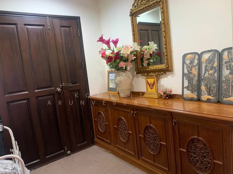 Baan Prueksasiri 1 : บ้าน พฤกษาสิริ 1, กรุงเทพ, 5 ซ.เพชรบุรี 11, ถนนพญาไท, ราชเทวี, กรุงเทพ, 121 ตร.ม., คอนโด ให้เช่า, โดย Komkrit  Arunvessased , 500197633 - DDproperty.com