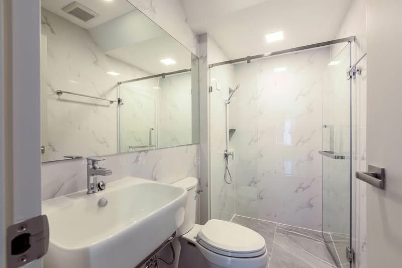 Baan Klang Muang The Edition Bangna Wongwaen, Bangkok, 189 Kanchanaphisek Road, Dok Mai, Prawet, Bangkok, 4 Bedrooms, 300 sqm, Semi-Detached House (Twin House) For Rent, by Komkrit  Arunvessased , 500197639 - DDproperty.com