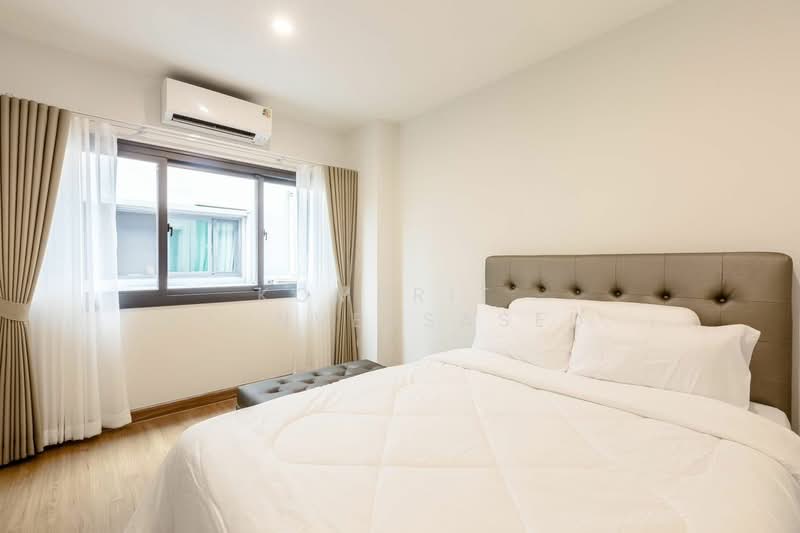 Baan Klang Muang The Edition Bangna Wongwaen, Bangkok, 189 Kanchanaphisek Road, Dok Mai, Prawet, Bangkok, 4 Bedrooms, 300 sqm, Semi-Detached House (Twin House) For Rent, by Komkrit  Arunvessased , 500197639 - DDproperty.com