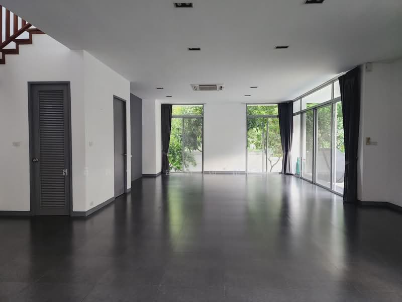 Hyde Park Garden Vibhavadi, Bangkok, Si Khan, Don Mueang, Bangkok, 5 Bedrooms, 575 sqm, Single Detached House For Rent, by สลิลา อภิญญาณกุล, 500197655 - DDproperty.com