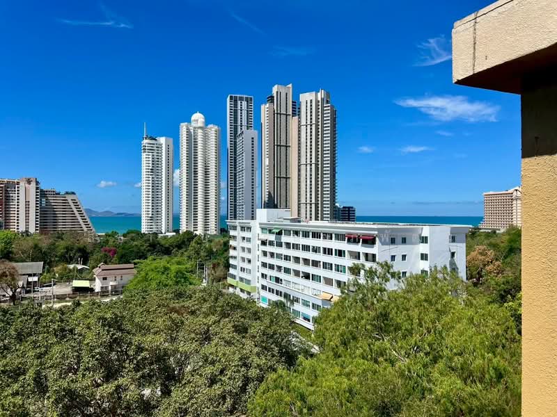 City Garden Tropicana, Chon Buri (Pattaya), Na Kluea 16/1, Na Kloe, Bang Lamung (Pattaya), Chon Buri (Pattaya), 1 Bedroom, 39 sqm, Condo For Sale, by สิชา บุญธนาภิพัฒน์, 500197661 - DDproperty.com