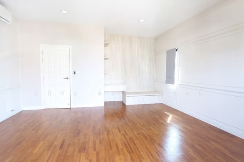 SENA Park Ville Ramindra-Wongwaen, Bangkok, Moobaan Sena Park Ville Soi 2, Khan Na Yao, Khan Na Yao, Bangkok, 3 Bedrooms, 150 sqm, Single Detached House For Sale, by อภิชัย ลิ้มไชยโรจน์, 500197675 - DDproperty.com