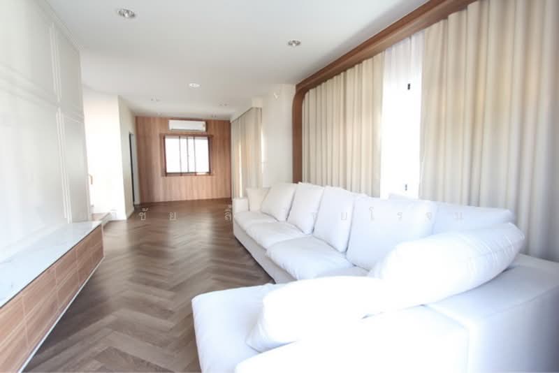 SENA Park Ville Ramindra-Wongwaen, Bangkok, Moobaan Sena Park Ville Soi 2, Khan Na Yao, Khan Na Yao, Bangkok, 3 Bedrooms, 150 sqm, Single Detached House For Sale, by อภิชัย ลิ้มไชยโรจน์, 500197675 - DDproperty.com