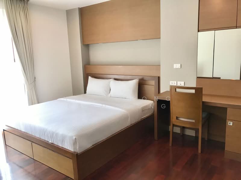 NS Residence, Bangkok, 96 Soi Charoenmitr, 10 Ekkamai Rd, Phra Kanong Nua, Watthana, Bangkok, 2 Bedrooms, 110 sqm, Apartment For Rent, by Natthapong Laomahong, 500197689 - DDproperty.com