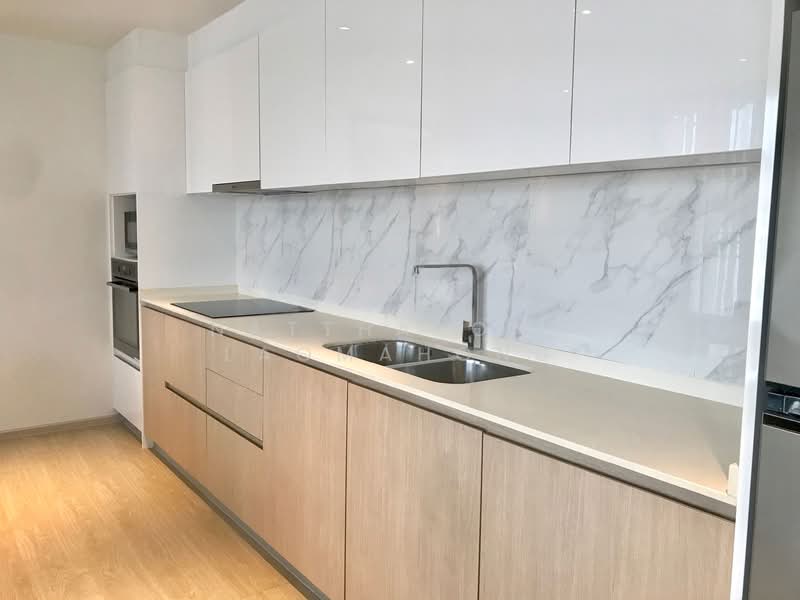 NS Residence, Bangkok, 96 Soi Charoenmitr, 10 Ekkamai Rd, Phra Kanong Nua, Watthana, Bangkok, 2 Bedrooms, 90 sqm, Apartment For Rent, by Natthapong Laomahong, 500197698 - DDproperty.com