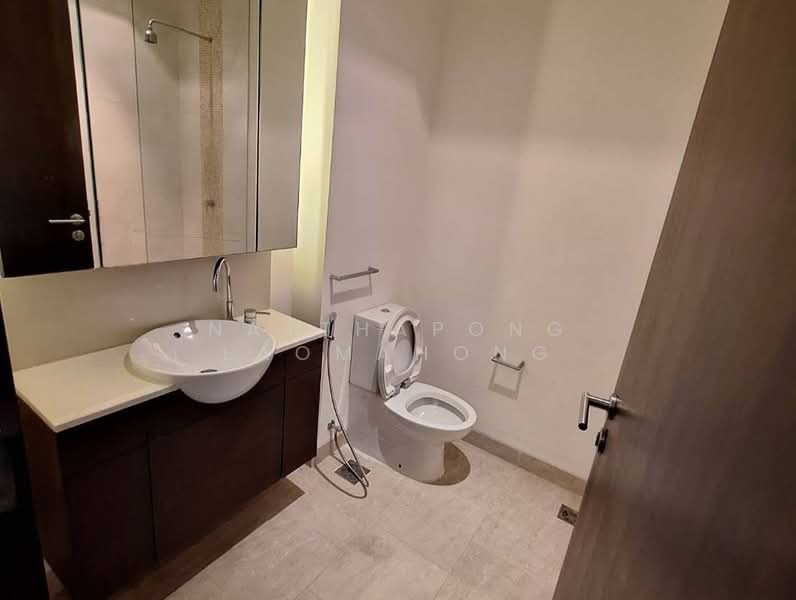 The Lofts Yennakart, Bangkok, 366 ์Soi Nang Linchi Yenakat Road, Chong Nonsi, Yan Nawa, Bangkok, 2 Bedrooms, 68 sqm, Condo For Sale, by Natthapong Laomahong, 500197703 - DDproperty.com