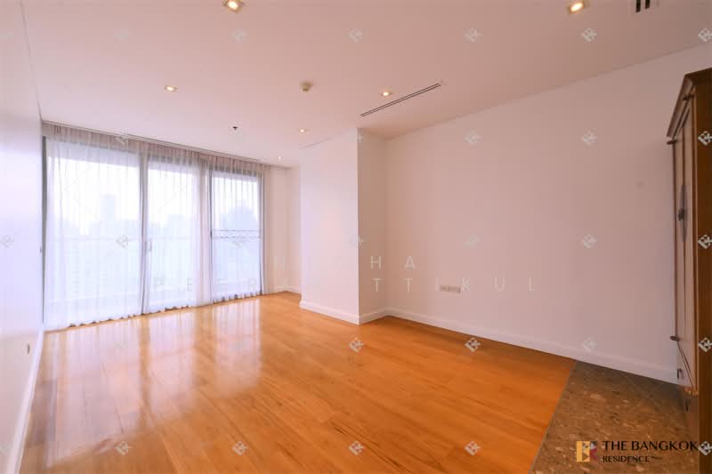 The Lakes, Bangkok, 123 Ratchadaphisek Road, Khlong Toei, Khlong Toei, Bangkok, 3 Bedrooms, 236 sqm, Condo For Rent, by Nicha Peerakittikul, 500197728 - DDproperty.com