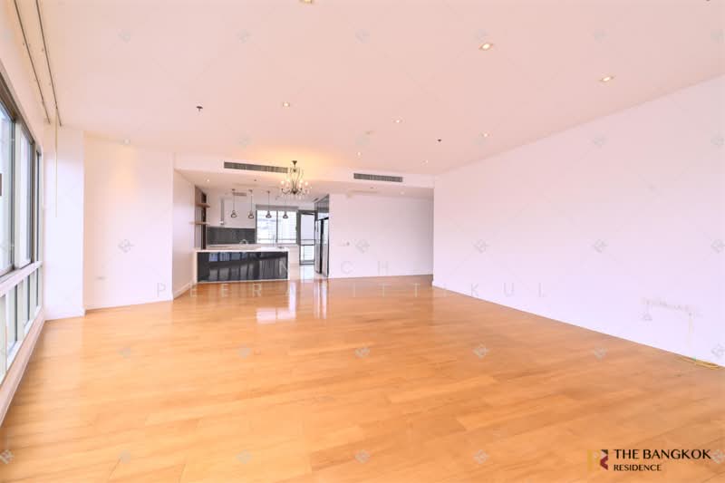 The Lakes, Bangkok, 123 Ratchadaphisek Road, Khlong Toei, Khlong Toei, Bangkok, 3 Bedrooms, 236 sqm, Condo For Rent, by Nicha Peerakittikul, 500197728 - DDproperty.com