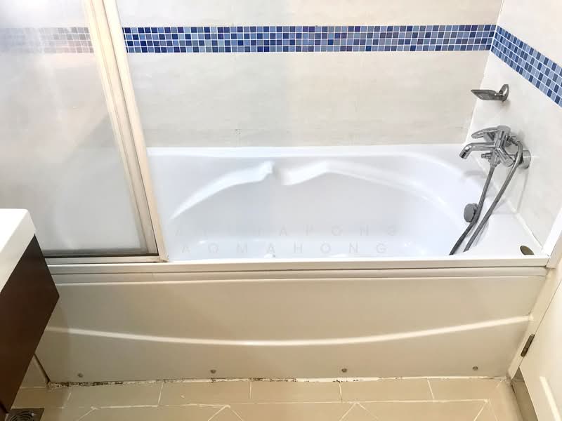 Life @ Sukhumvit 65, Bangkok, Sukhumvit Road, Phra Kanong Nua, Watthana, Bangkok, 2 Bedrooms, 62 sqm, Condo For Rent, by Natthapong Laomahong, 500197729 - DDproperty.com