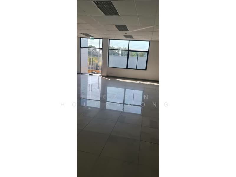 ให้เช่าโรงงาน คลังสินค้า พื้นที่สีม่วง เขตฟรีโซน ลาดกระบัง กรุงเทพ 3,890 ตรม, Bangkok, Khlong Sam Prawet, Lat Krabang, Bangkok, , 3,890 sqm, Warehouse/Factory For Rent, by Jakarin Houpramong, 500197732 - DDproperty.com