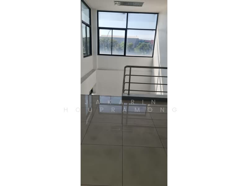 ให้เช่าโรงงาน คลังสินค้า พื้นที่สีม่วง เขตฟรีโซน ลาดกระบัง กรุงเทพ 3,890 ตรม, Bangkok, Khlong Sam Prawet, Lat Krabang, Bangkok, , 3,890 sqm, Warehouse/Factory For Rent, by Jakarin Houpramong, 500197732 - DDproperty.com