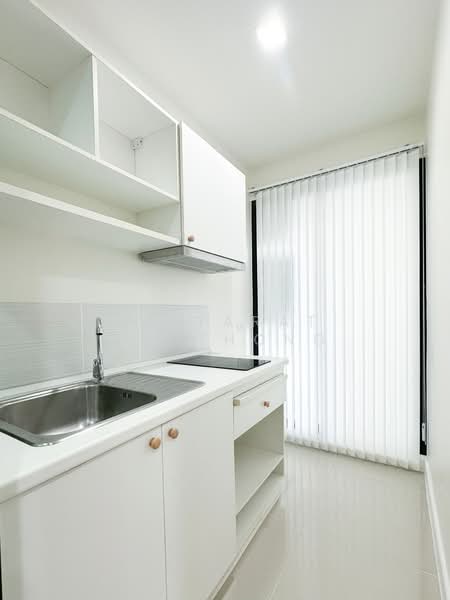 The Knight I & II, Samut Prakan, Soi Bearing 1, Samrong Nua, Muang Samut Prakarn, Samut Prakan, 1 Bedroom, 30 sqm, Condo For Sale, by Jittarat Kunthong, 500197744 - DDproperty.com